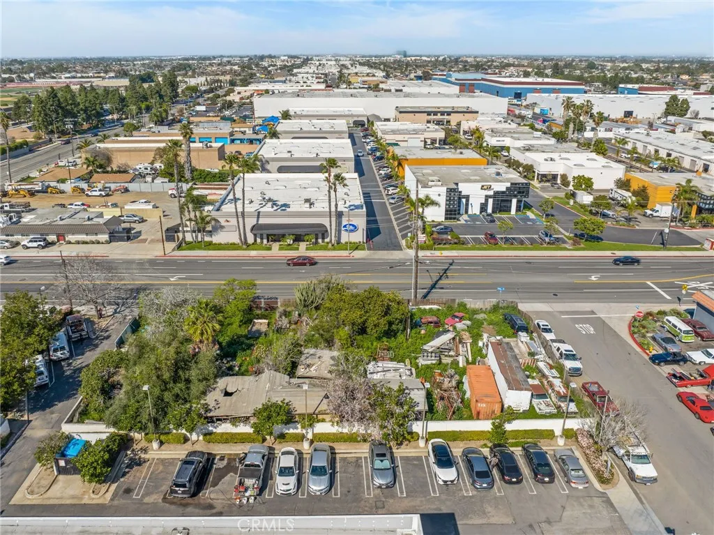 Additional image 38 of 7412 Slater Avenue E, Huntington Beach, CA 92647