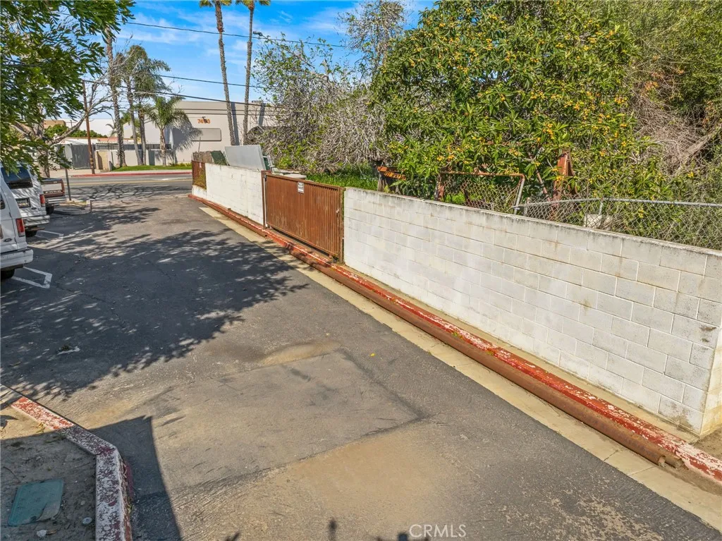 Additional image 54 of 7412 Slater Avenue E, Huntington Beach, CA 92647