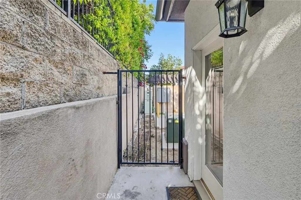 Additional image 124 of 432 S Alhambra Avenue Unit H, Monterey Park, CA 91755