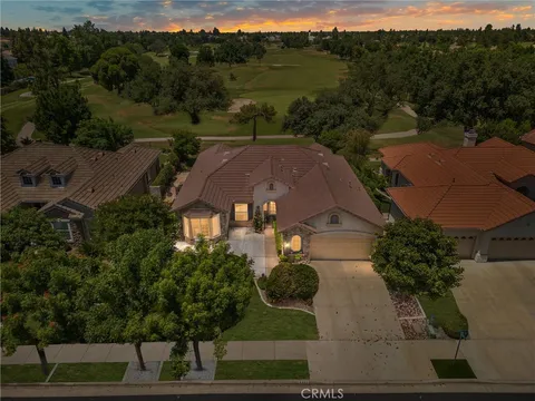 2403 Crocus Drive, Bakersfield, CA MLS: IV25115291