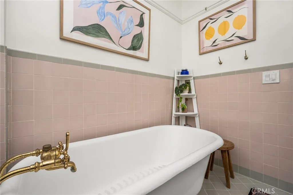 Additional image 35 of 774 Gladys Ave, Long Beach, CA 90804