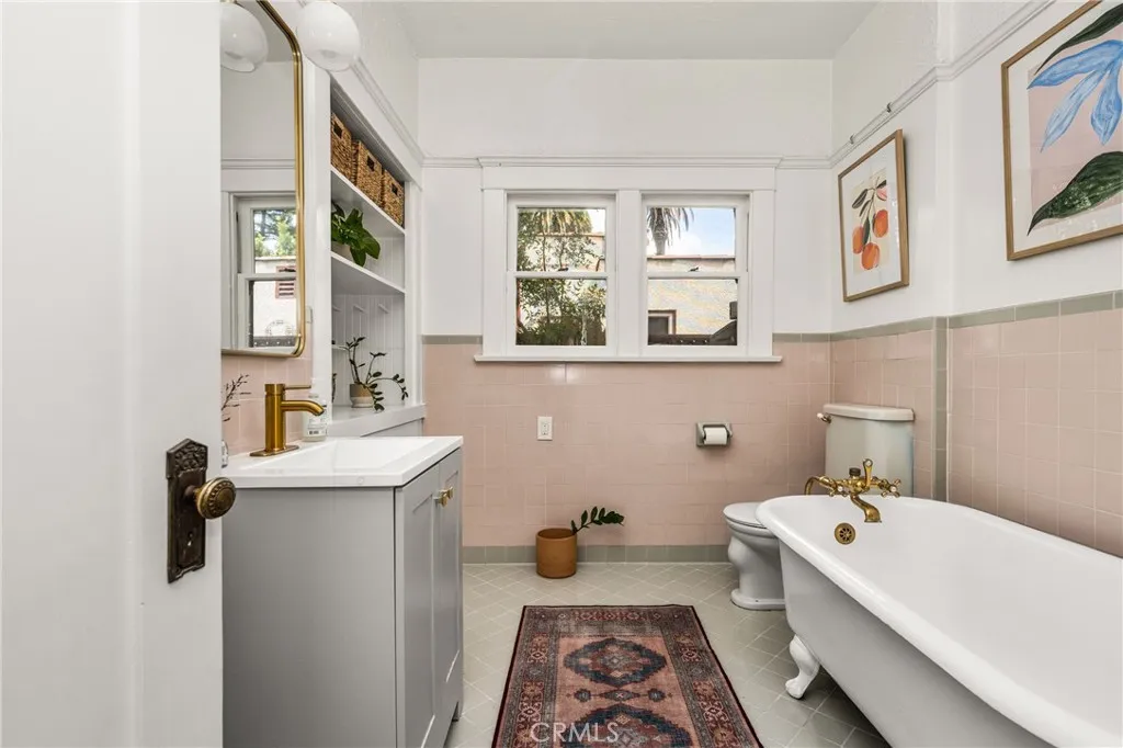 Additional image 100 of 774 Gladys Ave, Long Beach, CA 90804