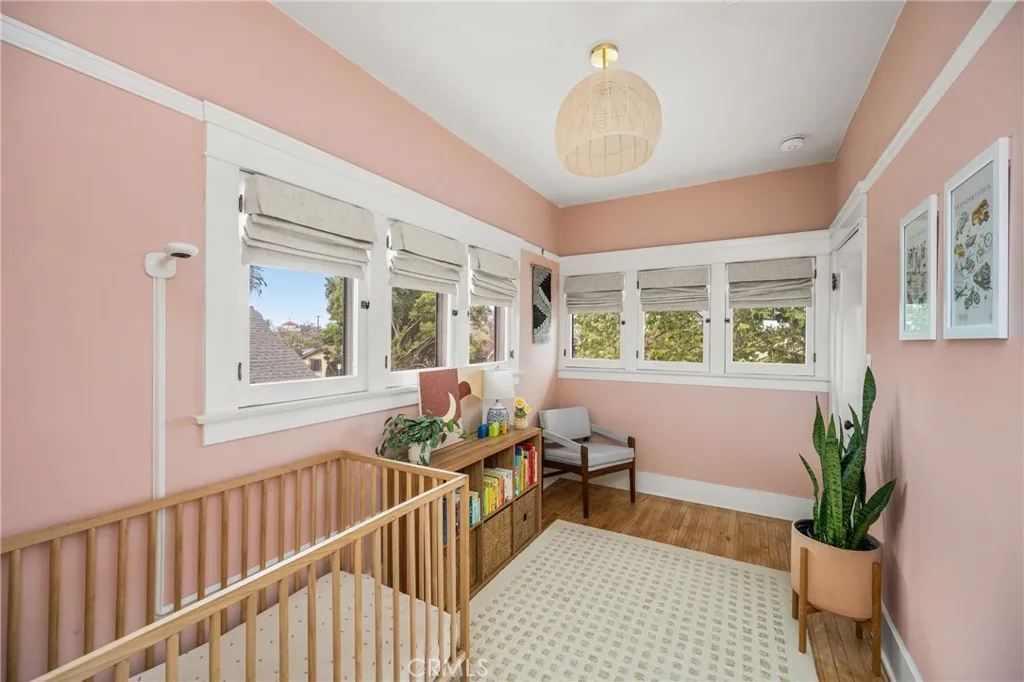 Additional image 115 of 774 Gladys Ave, Long Beach, CA 90804