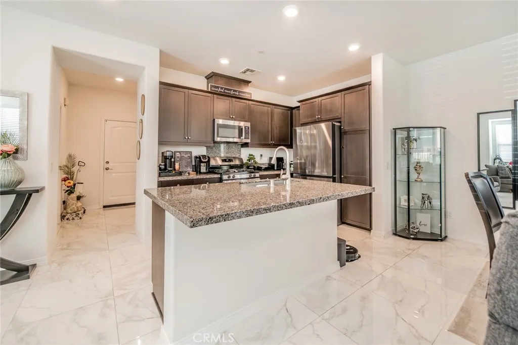 Additional image 16 of 16502 Casa Grande Ave Unit 517, Fontana, CA 92336
