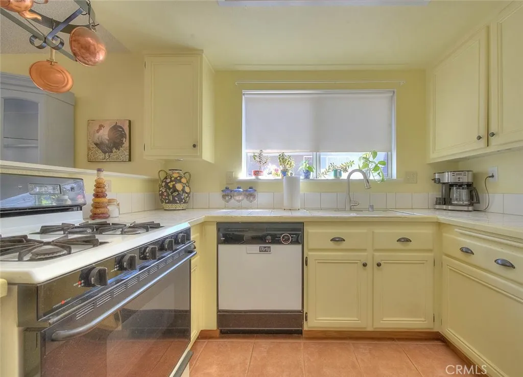 Additional image 61 of 12437 Goldstone Dr, Victorville, CA 92392