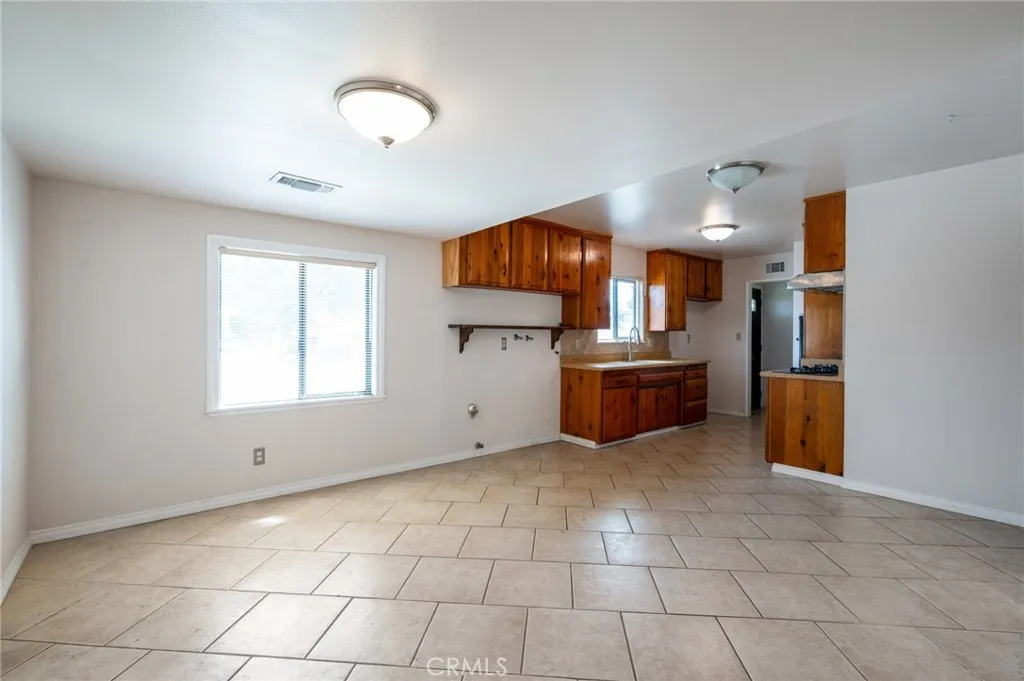 Additional image 10 of 257 W Carter Dr, Glendora, CA 91740