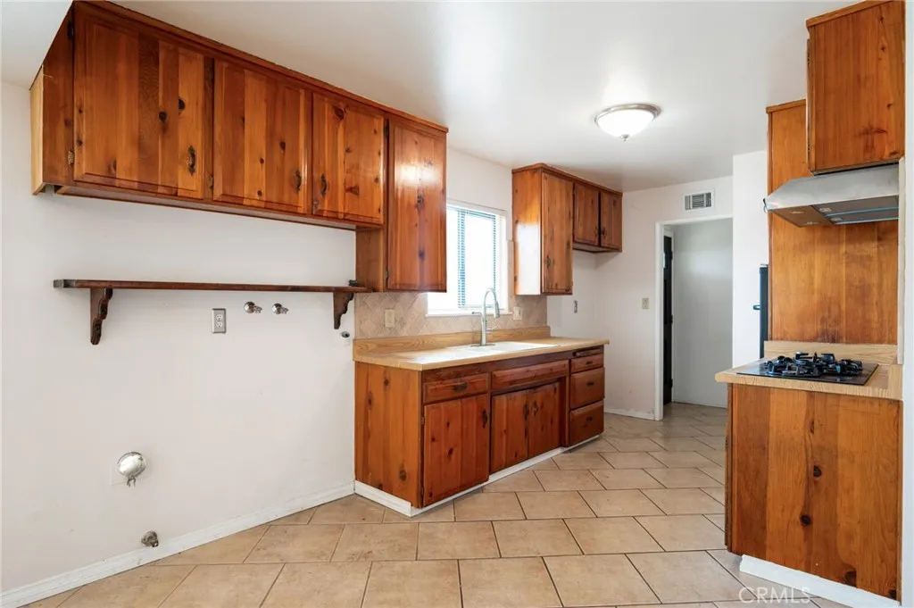 Additional image 7 of 257 W Carter Dr, Glendora, CA 91740