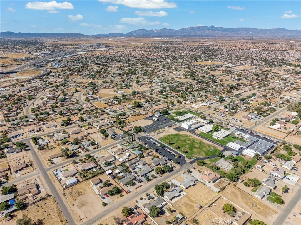 14944 Coalinga Rd, Victorville, CA 92392