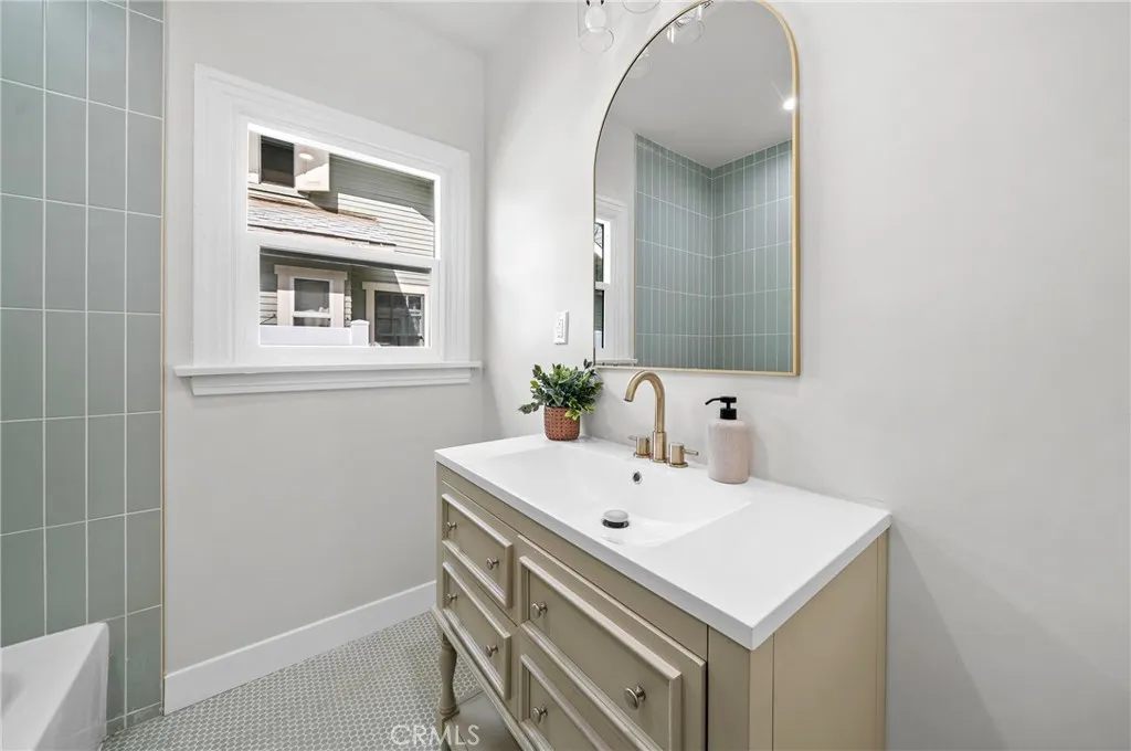 Additional image 52 of 612 King Street, Monrovia, CA 91006