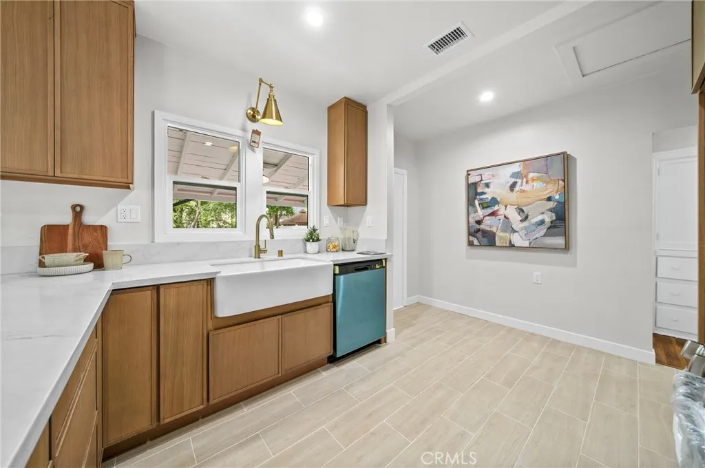 Additional image 10 of 612 King Street, Monrovia, CA 91006