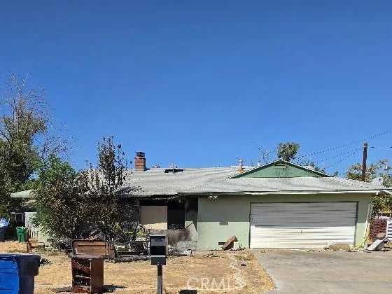 38107 12th St E, Palmdale, CA 93550 photo 2