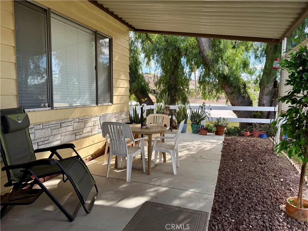 15181 Van Buren Blvd, Riverside, CA 92504