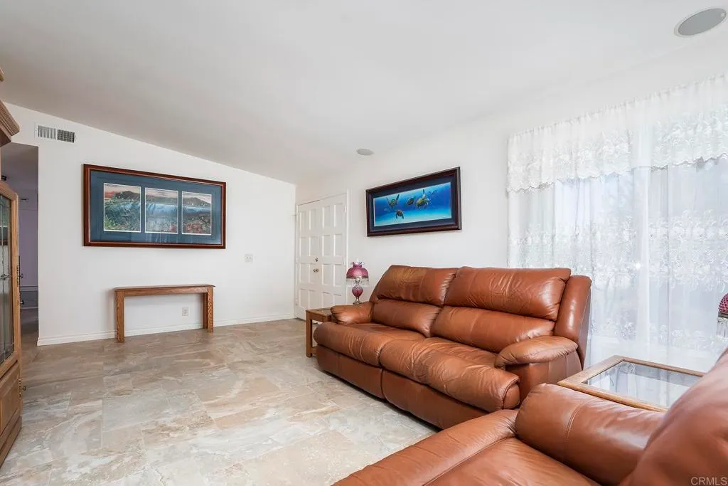 Additional image 15 of 11385 Avenida Del Gato, Mira Mesa, CA 92126