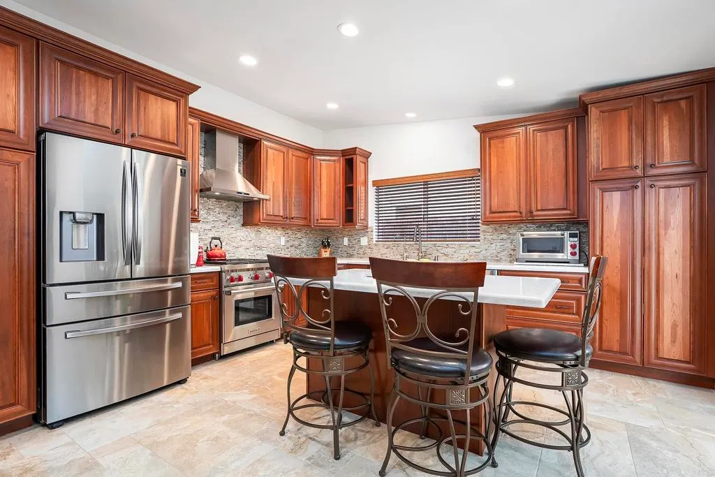 Additional image 4 of 11385 Avenida Del Gato, Mira Mesa, CA 92126
