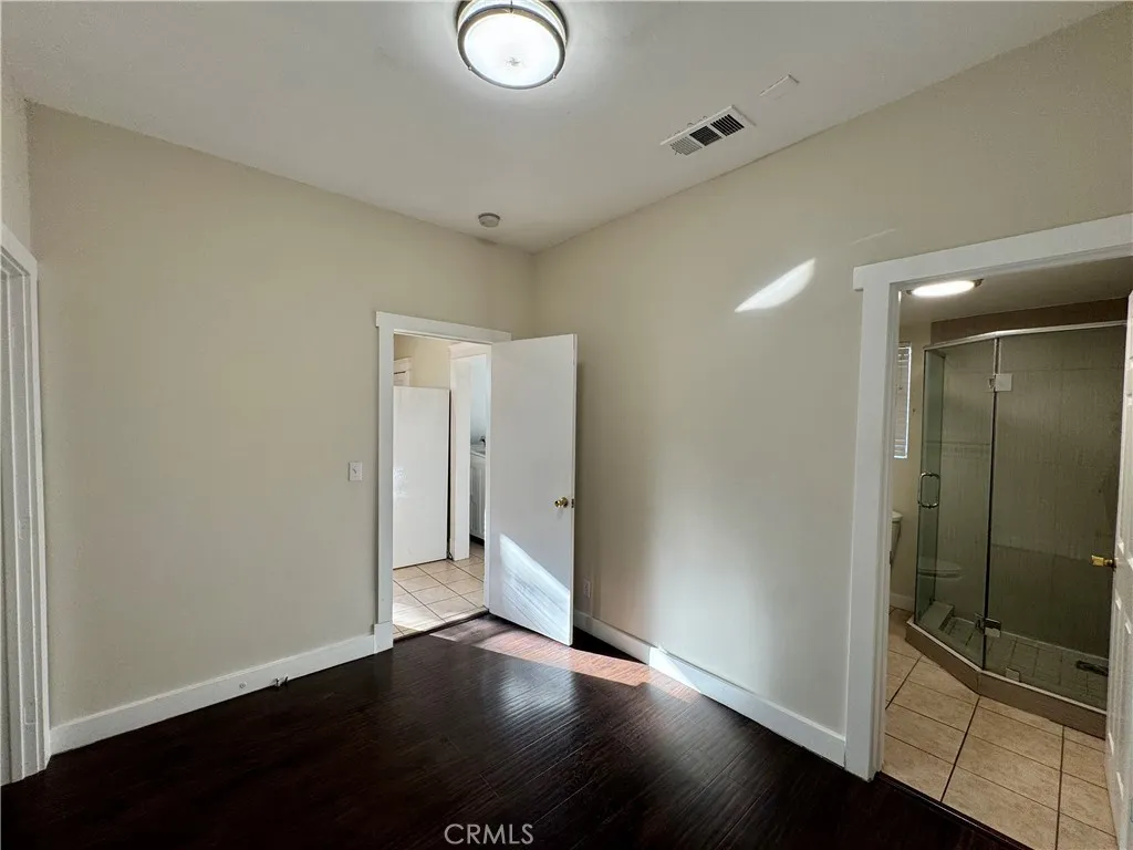 Additional image 18 of 533 E Villa St, Pasadena, CA 91101