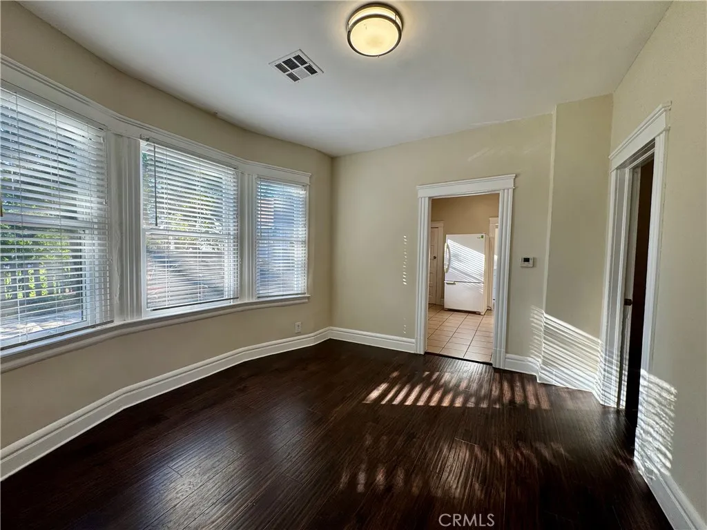 Additional image 3 of 533 E Villa St, Pasadena, CA 91101