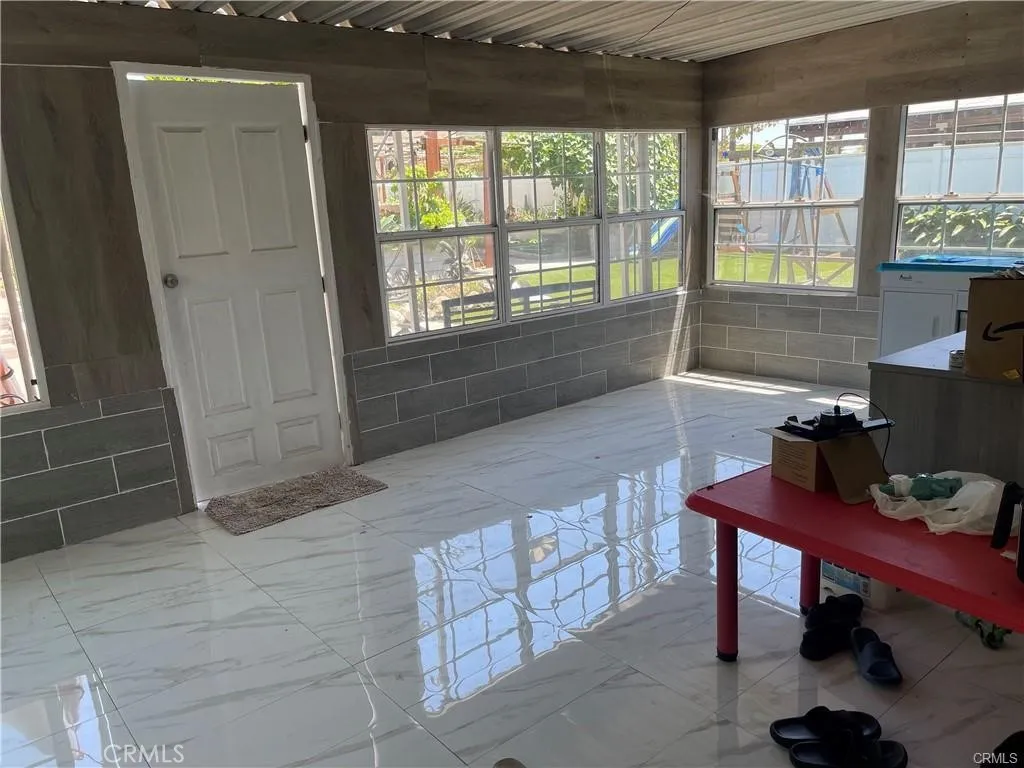 Additional image 30 of 521 S Western Avenue, Santa Ana, CA 92703