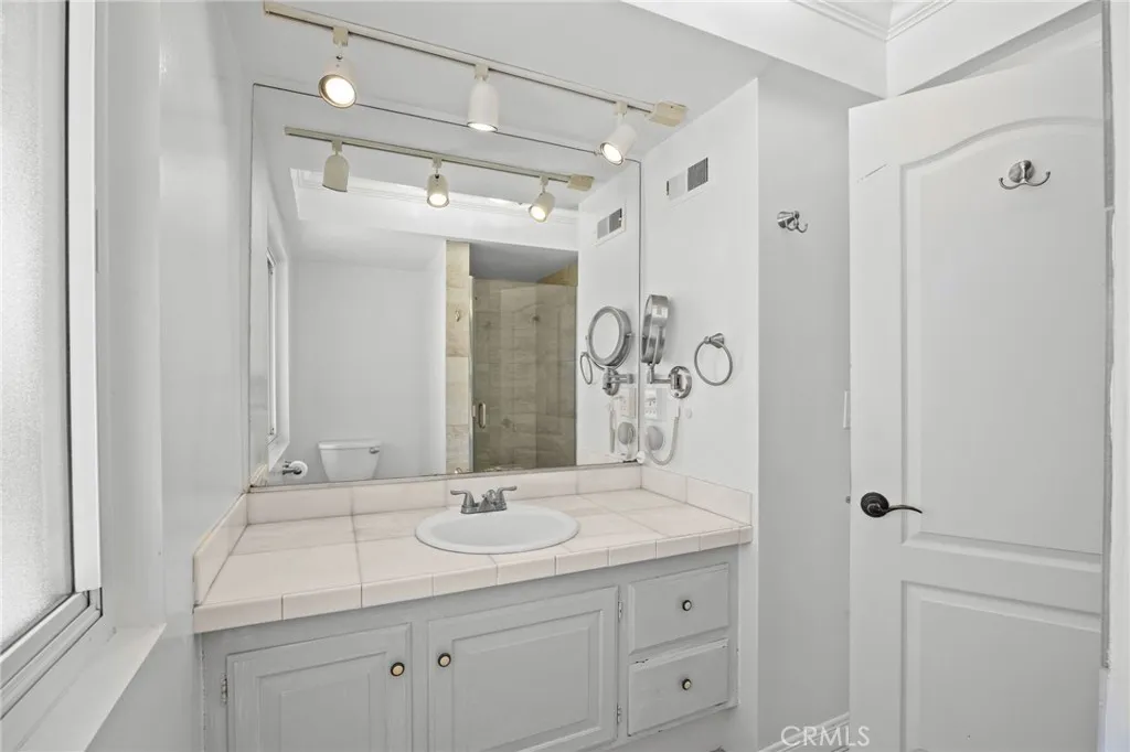 Additional image 41 of 328 S Violet Lane S, Orange, CA 92869