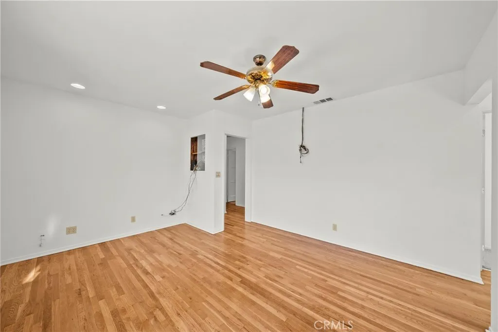 Additional image 17 of 6962 Gale Ave, Long Beach, CA 90805