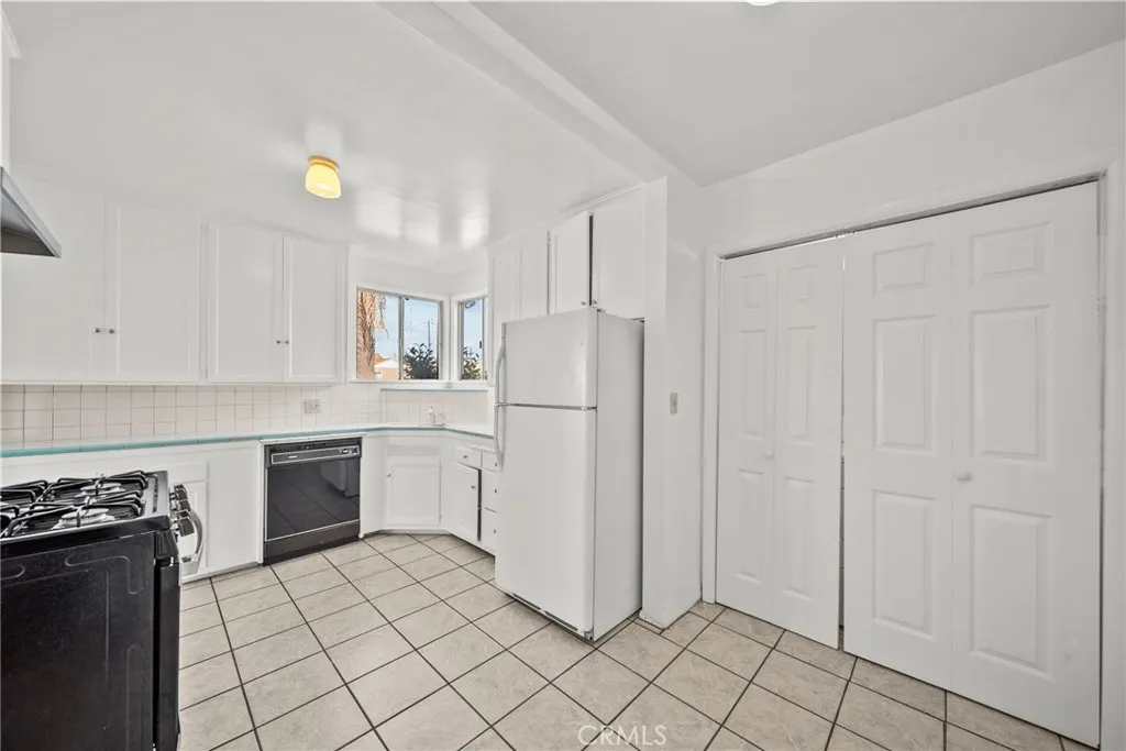 Additional image 42 of 6962 Gale Ave, Long Beach, CA 90805