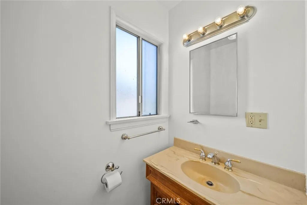 Additional image 50 of 6962 Gale Ave, Long Beach, CA 90805