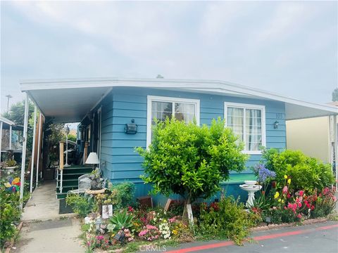 103 Delft Street 2, Santa Ana, CA 92703 - MLS#: PW23093865
