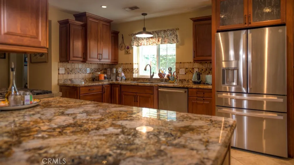 Additional image 14 of 43435 50th St W, Lancaster, CA 93536