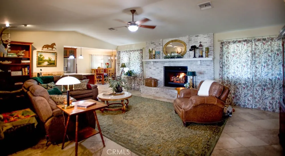 Additional image 43 of 43435 50th St W, Lancaster, CA 93536