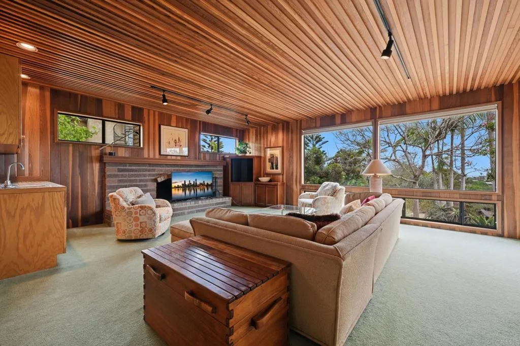 Additional image 2 of 1042 Hymettus Avenue, Encinitas, CA 92024
