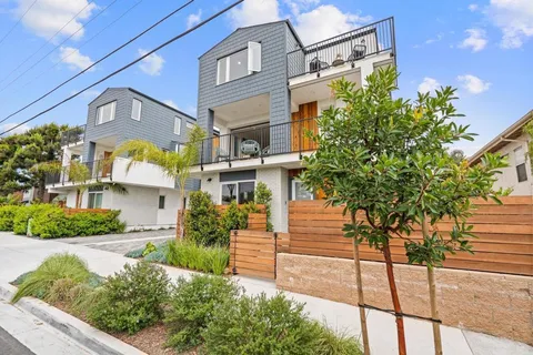 301 Juniper Avenue, Carlsbad, CA MLS: NDP2503576