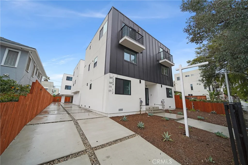 Additional image 73 of 171 S Hoover Street, Los Angeles, CA 90004
