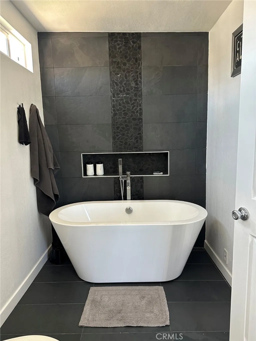 Additional image 15 of 2053 W 75th St, Los Angeles, CA 90047