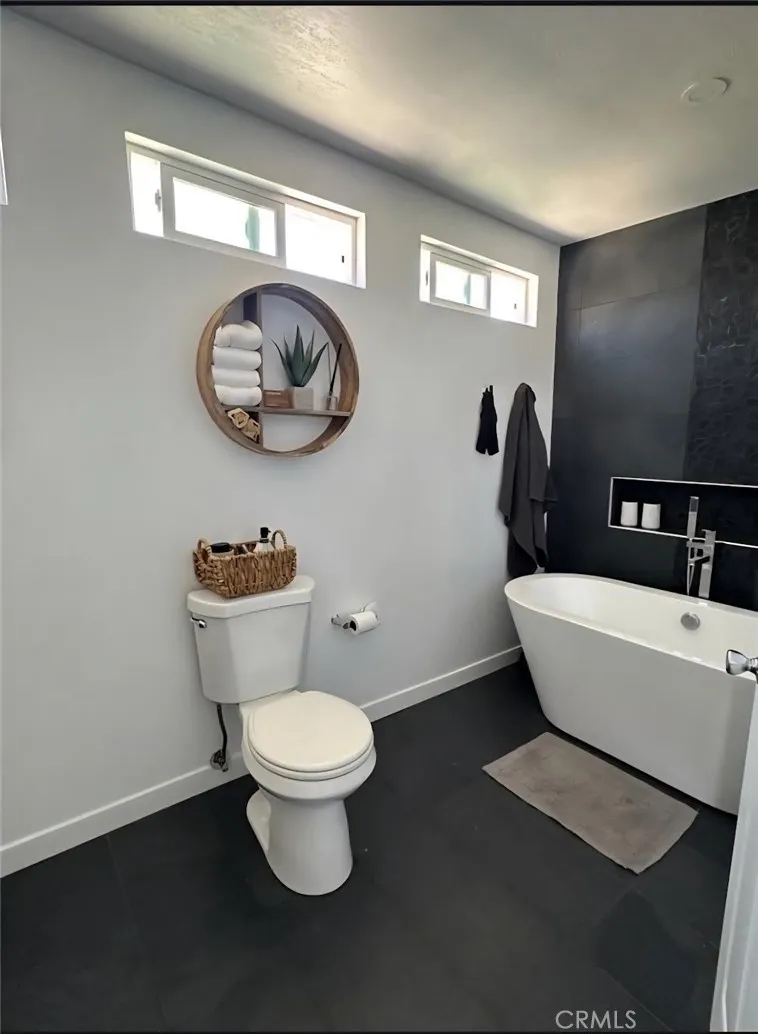 Additional image 37 of 2053 W 75th St, Los Angeles, CA 90047