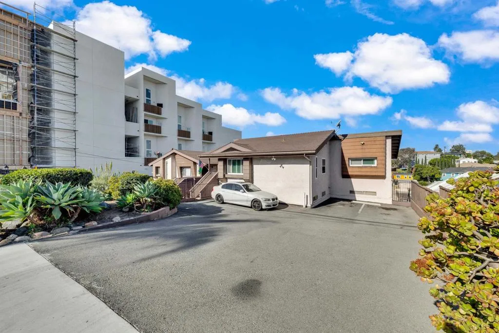 Additional image 7 of 816 27th Street Unit 5, San Diego, CA 92102