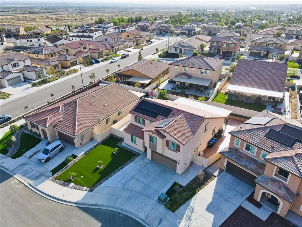 Additional image 100 of 7902 Ravello Court, Highland, CA 92346