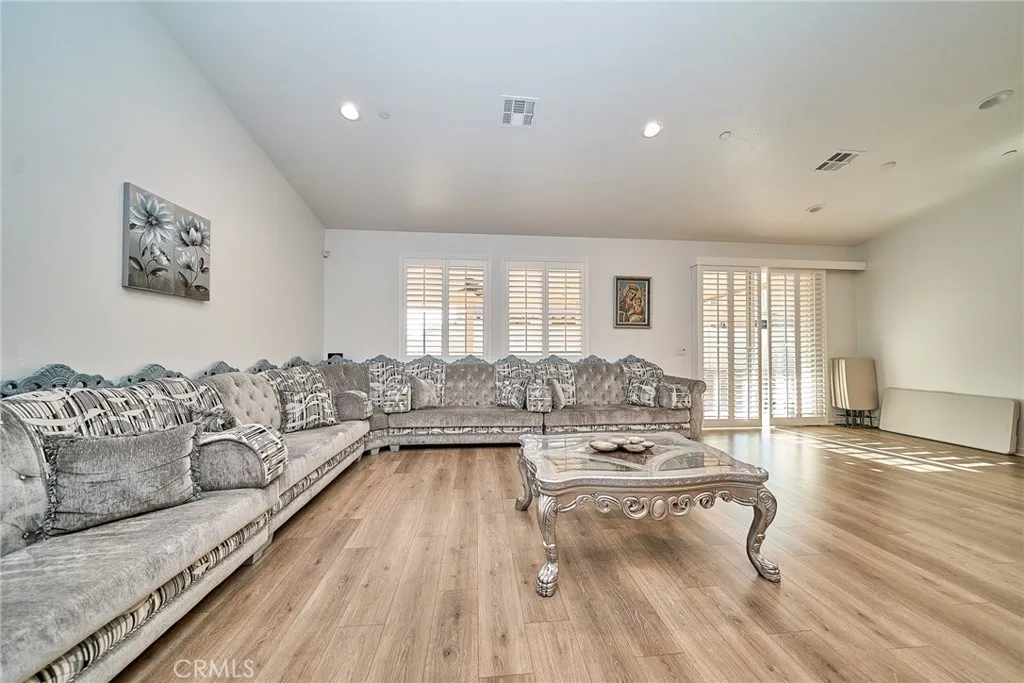 Additional image 60 of 7902 Ravello Court, Highland, CA 92346