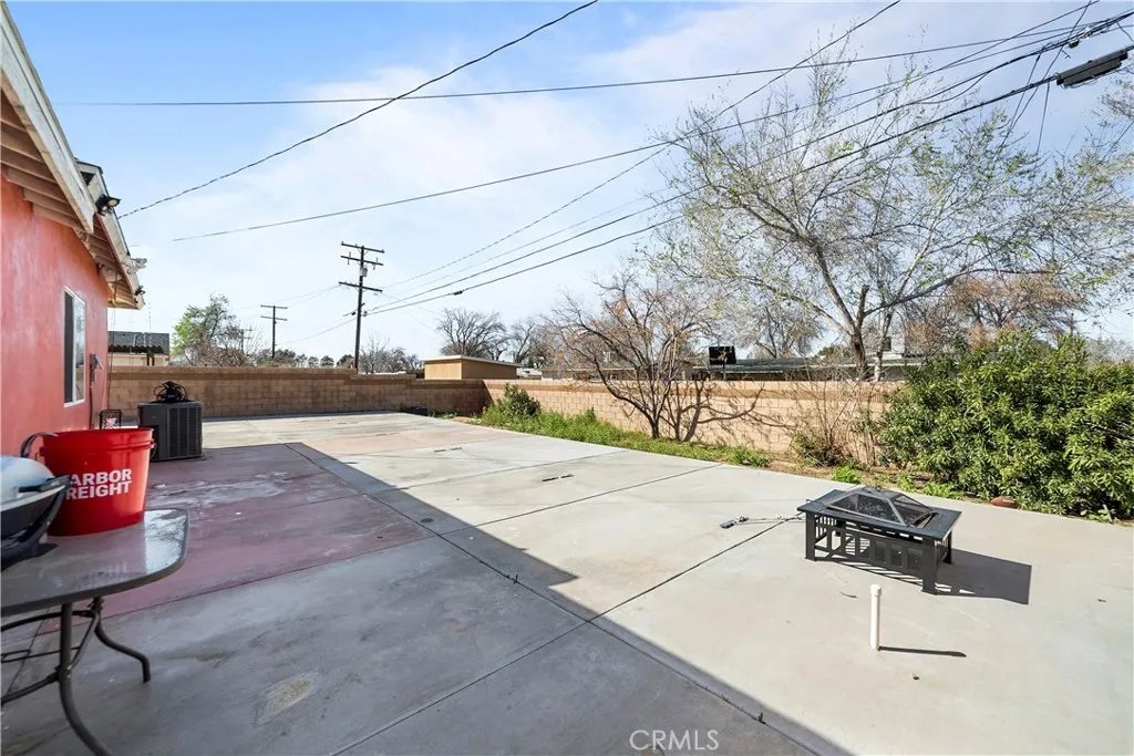 Additional image 51 of 1329 W Ave I, Lancaster, CA 93534