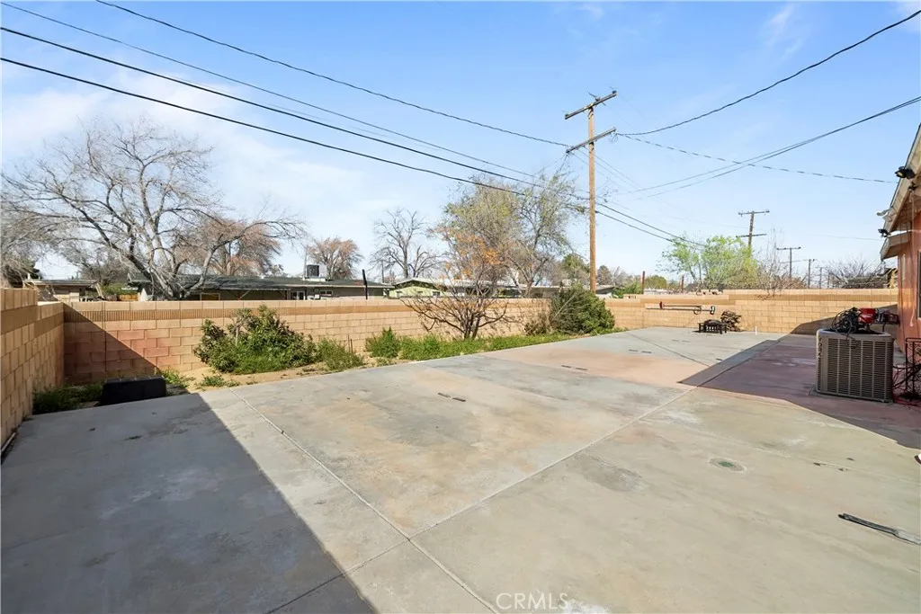 Additional image 50 of 1329 W Ave I, Lancaster, CA 93534