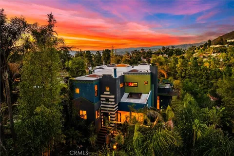 6907 Treasure Trail, Hollywood Hills, CA 90068 - MLS#: SR25060872