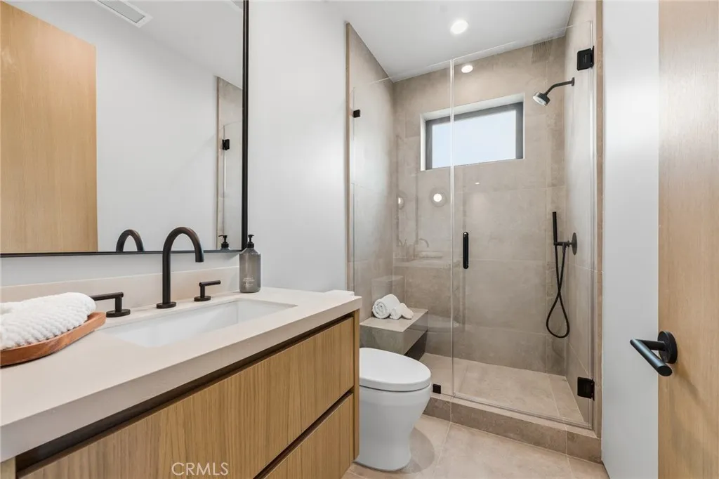 Additional image 31 of 4447 Matilija Ave, Sherman Oaks, CA 91423