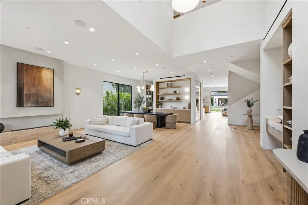 Additional image 67 of 4447 Matilija Ave, Sherman Oaks, CA 91423