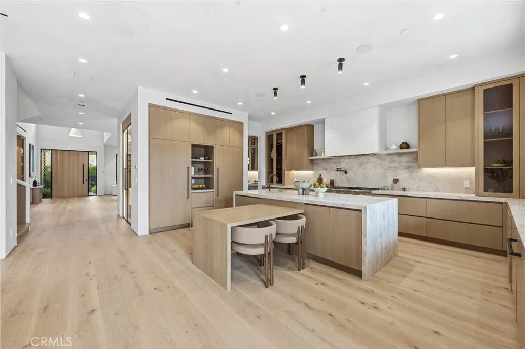 Additional image 72 of 4447 Matilija Ave, Sherman Oaks, CA 91423