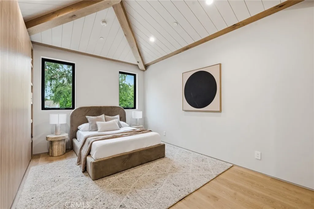 Additional image 103 of 4447 Matilija Ave, Sherman Oaks, CA 91423