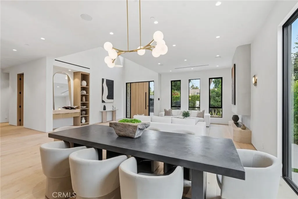 Additional image 14 of 4447 Matilija Ave, Sherman Oaks, CA 91423