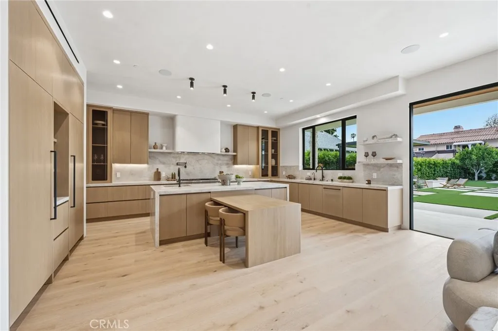 Additional image 73 of 4447 Matilija Ave, Sherman Oaks, CA 91423