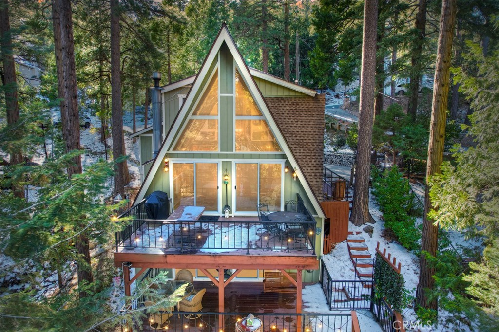 185 Fairway Drive, Lake Arrowhead, CA 92352 - MLS#: EV23013388