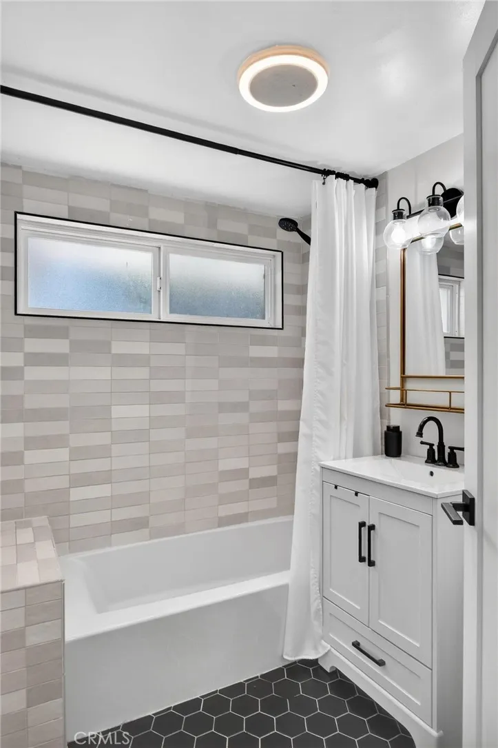 Additional image 96 of 20223 Jersey Avenue, Lakewood, CA 90715