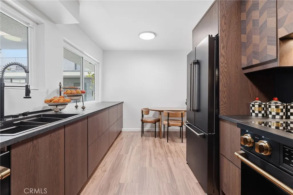 Additional image 6 of 14414 Addison St Unit 17, Sherman Oaks, CA 91423