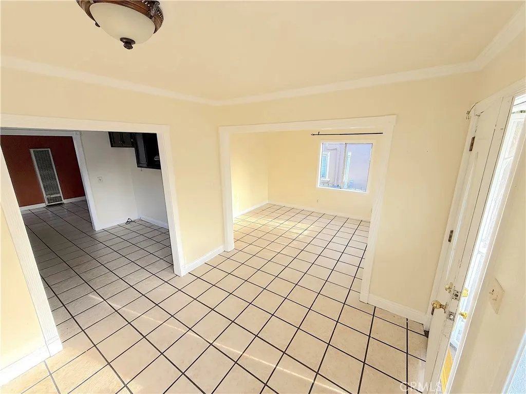 Additional image 4 of 9622 Evers Ave, Los Angeles, CA 90002