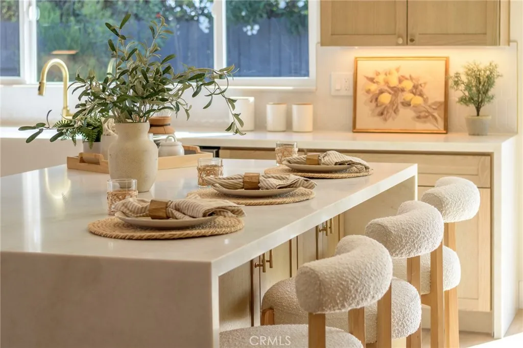 Additional image 51 of 5996 College ave, San Diego, CA 92120